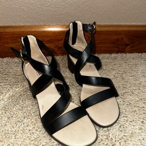 Heritage Black Strappy Sandals